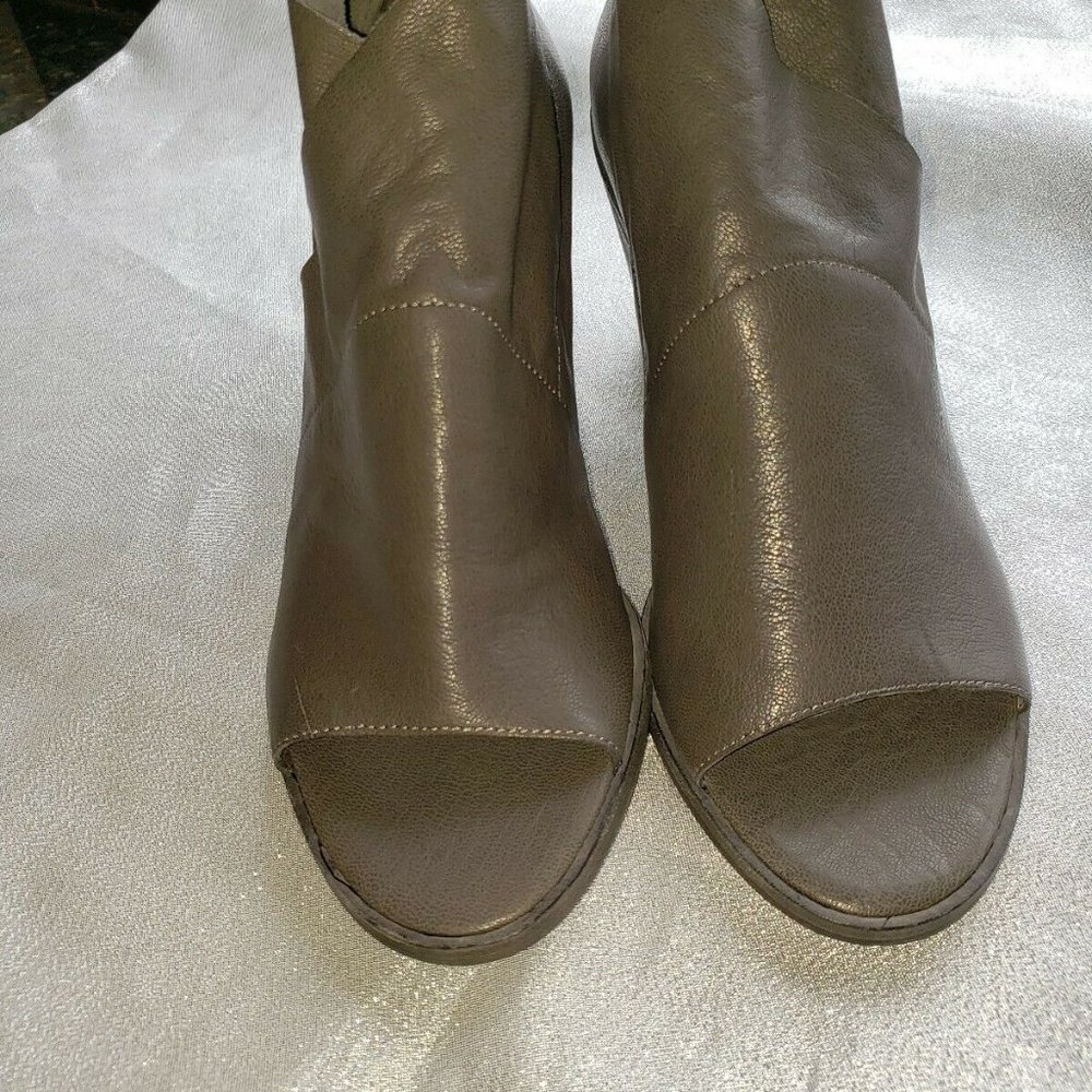 Eileen Fisher 'Ink' Open Toe Block Heel Bootie Sz… - image 7